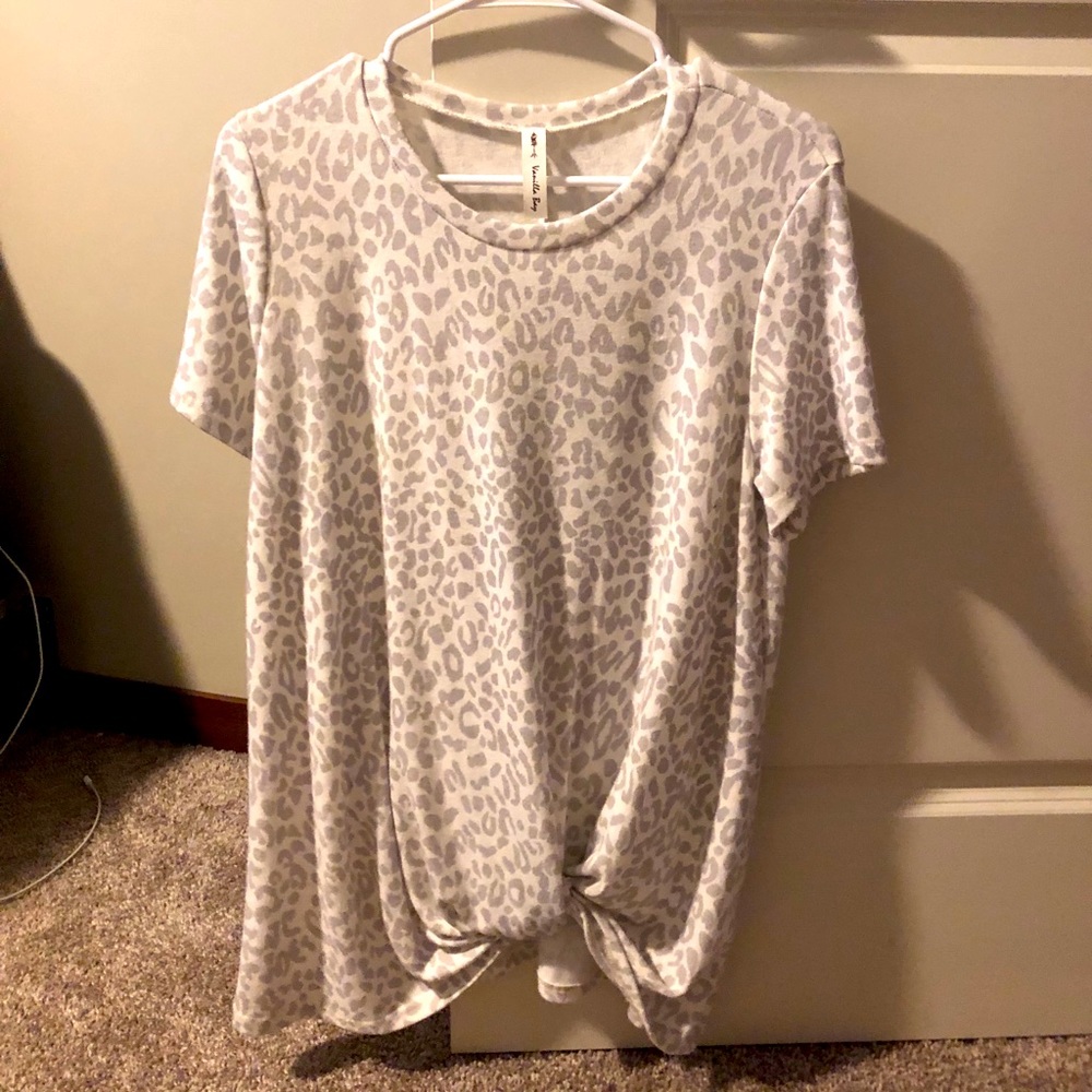 Vanilla Bay Front Tuck Shirt